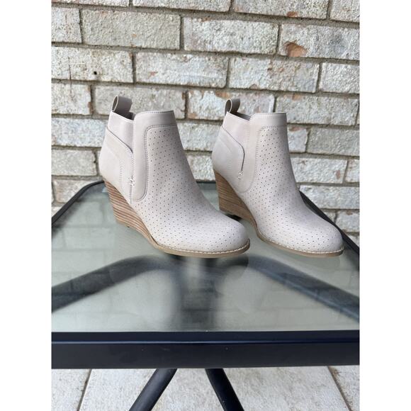 Dolce Vita Womens Size 7 Wedge Booties - Picture 7 of 8